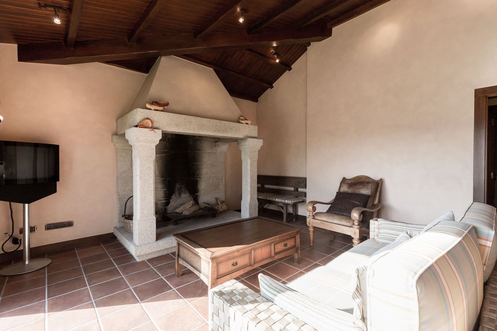 5 soveværelse Villa til salg i A Laracha med swimmingpool garage - € 990.000 (Ref: 5719290)