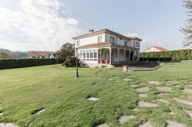 5 camera da letto Villa in vendita in A Laracha con piscina garage - 990.000 € (Rif: 5719290)