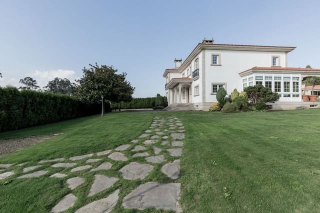 5 camera da letto Villa in vendita in A Laracha con piscina garage - 990.000 € (Rif: 5719290)