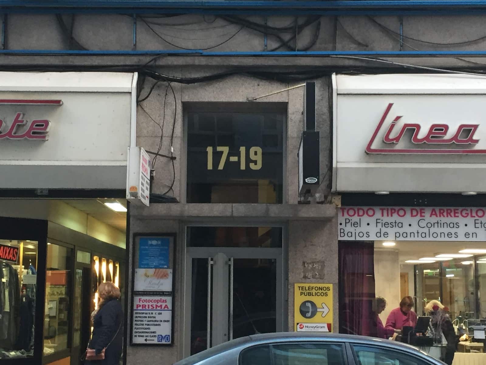 1 soveværelse Kontor til leje i A Coruna by - € 2.000 (Ref: 6704417)