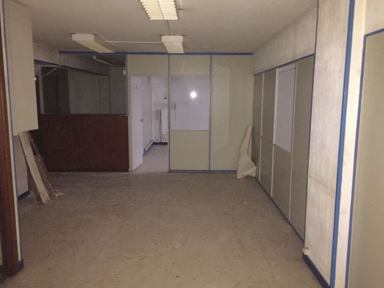 1 soveværelse Kontor til leje i A Coruna by - € 2.000 (Ref: 6704417)