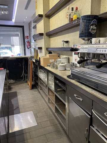 Commerciale in vendita in A Coruña città - 215.000 € (Rif: 6977558)