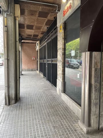 Commerciale in vendita in A Coruña città - 215.000 € (Rif: 6977558)