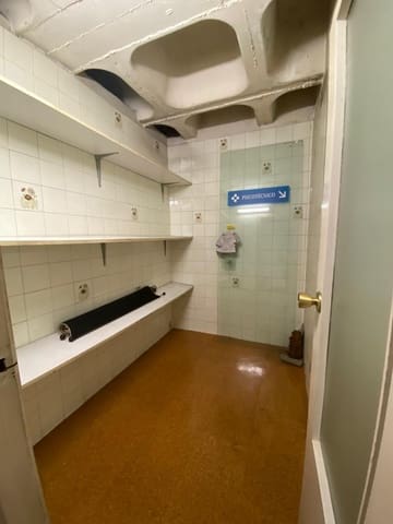 5 quarto Comercial para arrendar em Corunha cidade - 2 500 € (Ref: 7752189)