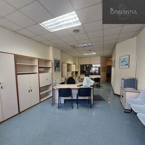 Comercial para arrendar em Corunha cidade - 700 € (Ref: 8689121)