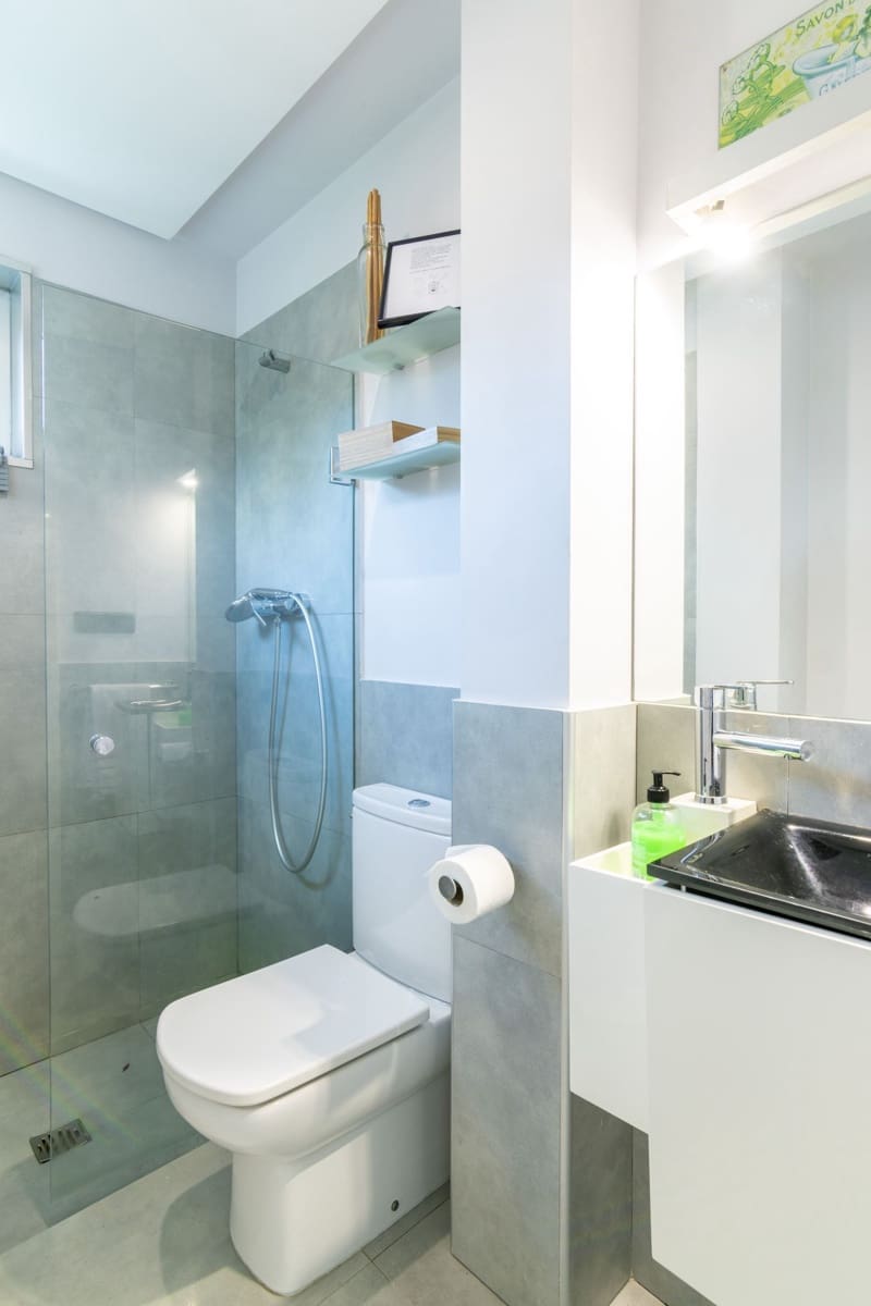 5 soveværelse Villa til salg i Mino med swimmingpool garage - € 580.000 (Ref: 8815433)