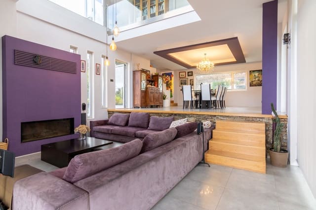 5 sypialnia Willa na sprzedaż w Miño z basenem garażem - 580 000 € (Ref: 8815433)