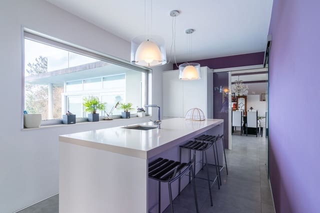 5 sypialnia Willa na sprzedaż w Miño z basenem garażem - 580 000 € (Ref: 8815433)