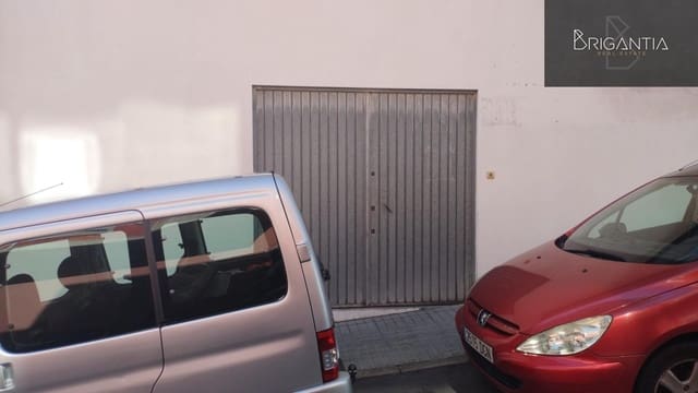 Commerciale da affittare in A Coruña città - 590 € (Rif: 8961144)