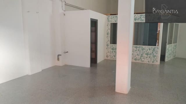 Commerciale da affittare in A Coruña città - 590 € (Rif: 8961144)