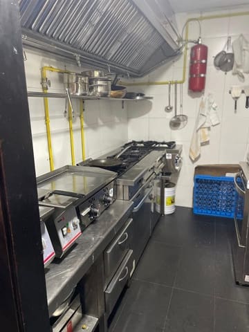 Gewerbe zu vermieten in A Coruña Stadt - 1.500 € (Ref: 8969958)