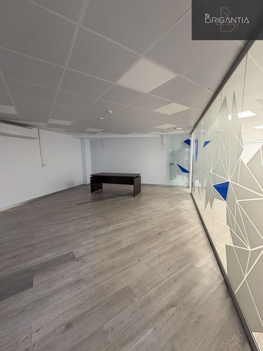 5 bedroom Commercial for rent in A Coruna city - € 1,500 (Ref: 9034210)