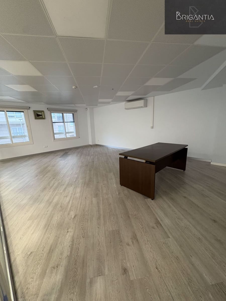 5 bedroom Commercial for rent in A Coruna city - € 1,500 (Ref: 9034210)