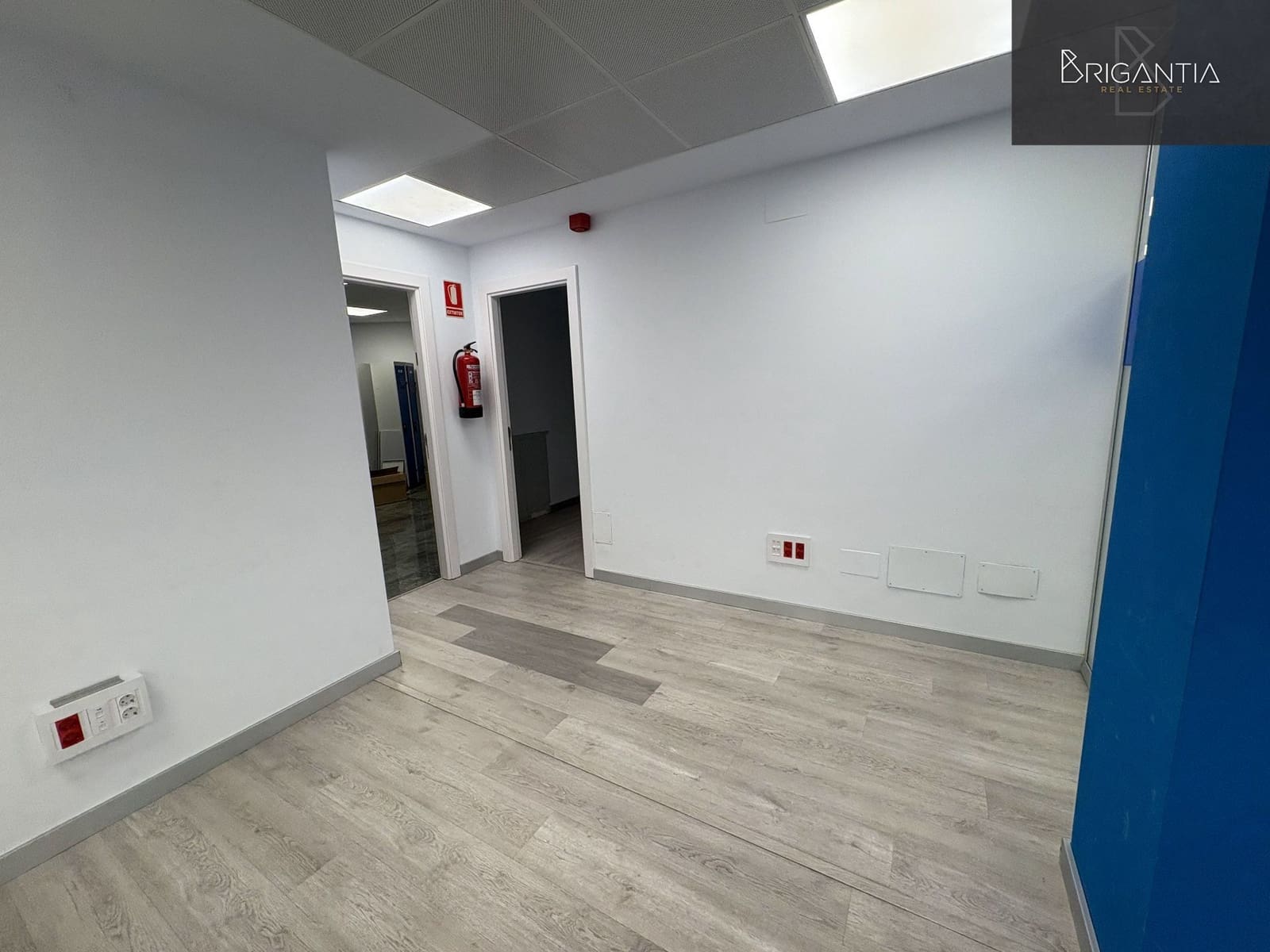 5 bedroom Commercial for rent in A Coruna city - € 1,500 (Ref: 9034210)