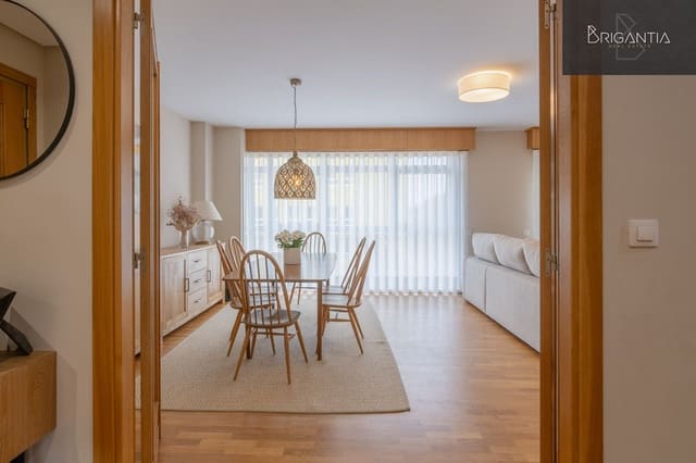 4 soveværelse Penthouse til salg i Perillo, Oleiros med swimmingpool garage - € 525.000 (Ref: 9057312)