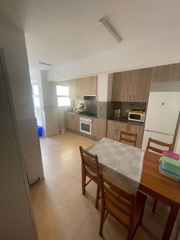 3 makuuhuone Asunto vuokrattavana paikassa A Coruña kaupunki - 1 000 € (Ref: 9110036)