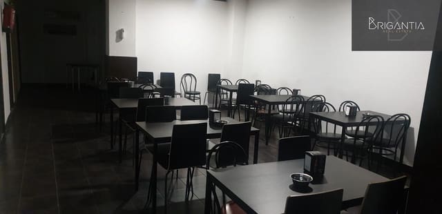 1 quarto Comercial para arrendar em Corunha cidade - 1 500 € (Ref: 9148847)