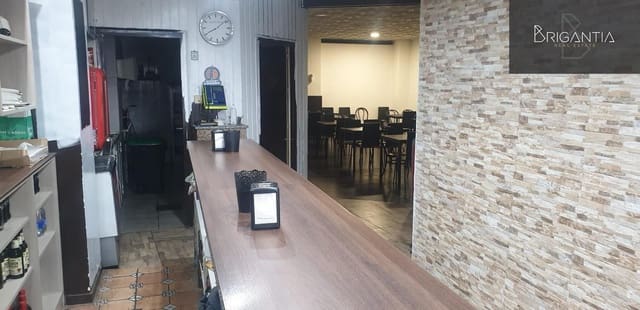 1 soveværelse Erhverv til leje i A Coruña by - € 1.500 (Ref: 9148847)