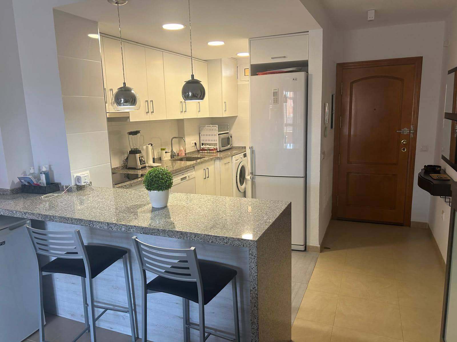 2 bedroom Apartment for sale in Mar de Cristal with pool - € 165,000 (Ref: 10036232)
