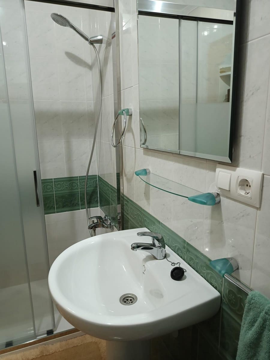 3 bedroom Apartment for rent in Islas Menores - € 650 (Ref: 10040151)