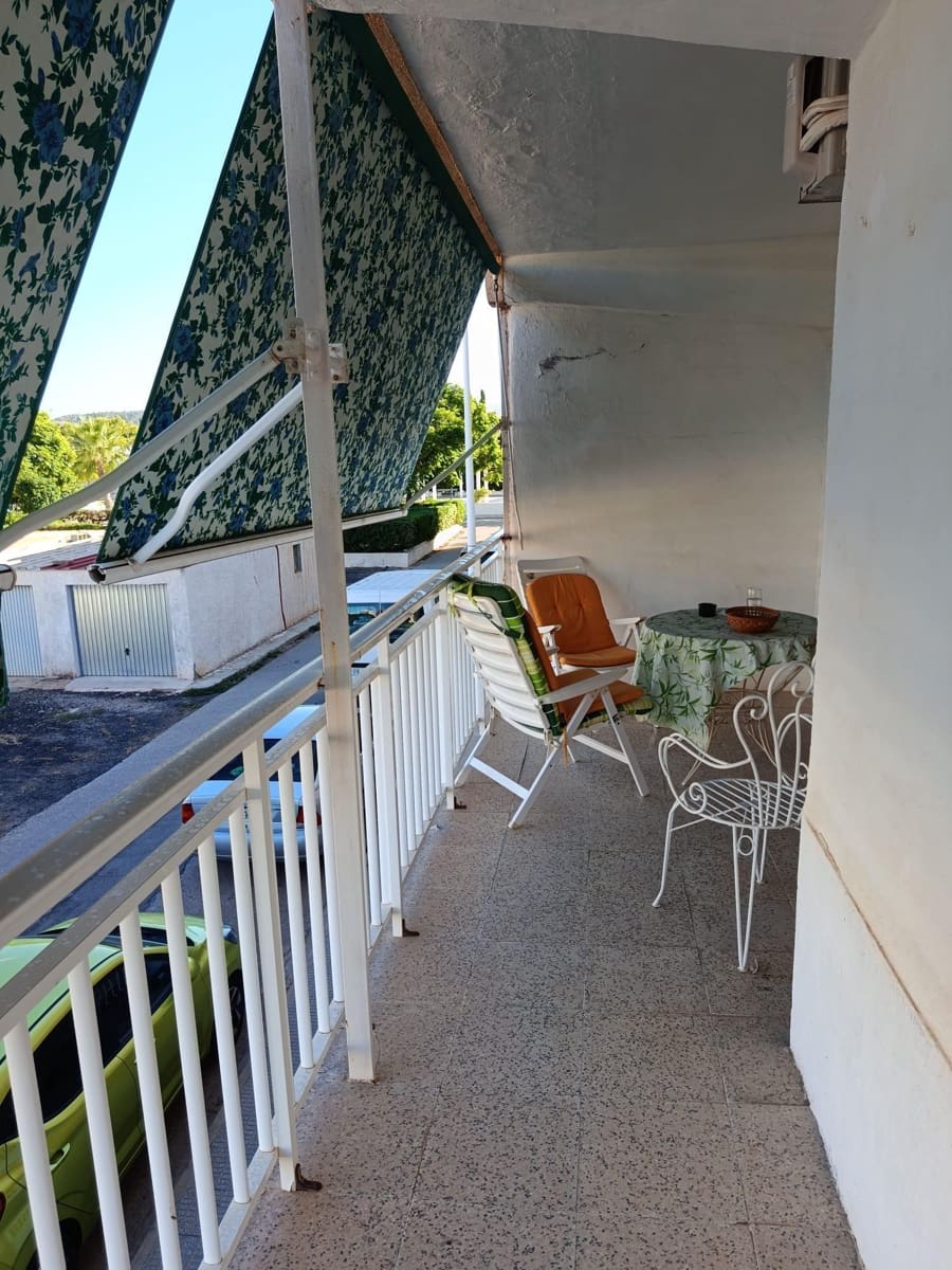 Appartement de 2 chambres à louer à Islas Menores - 650 € (Ref: 10077185)