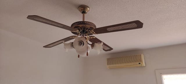 4 makuuhuone Omakotitalo myytävänä paikassa Islas Menores, Cartagena - 200 000 € (Ref: 8681767)