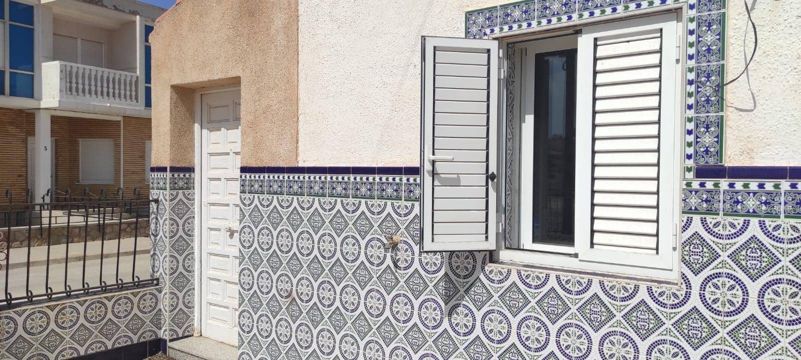 4 makuuhuone Omakotitalo myytävänä paikassa Islas Menores - 200 000 € (Ref: 8681767)