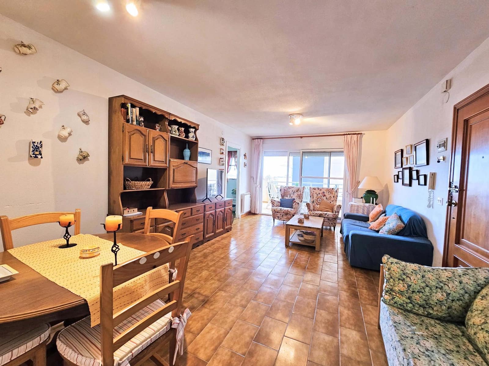 3 bedroom Apartment for rent in Cartagena with pool garage - € 4,000 (Ref: 8759535)