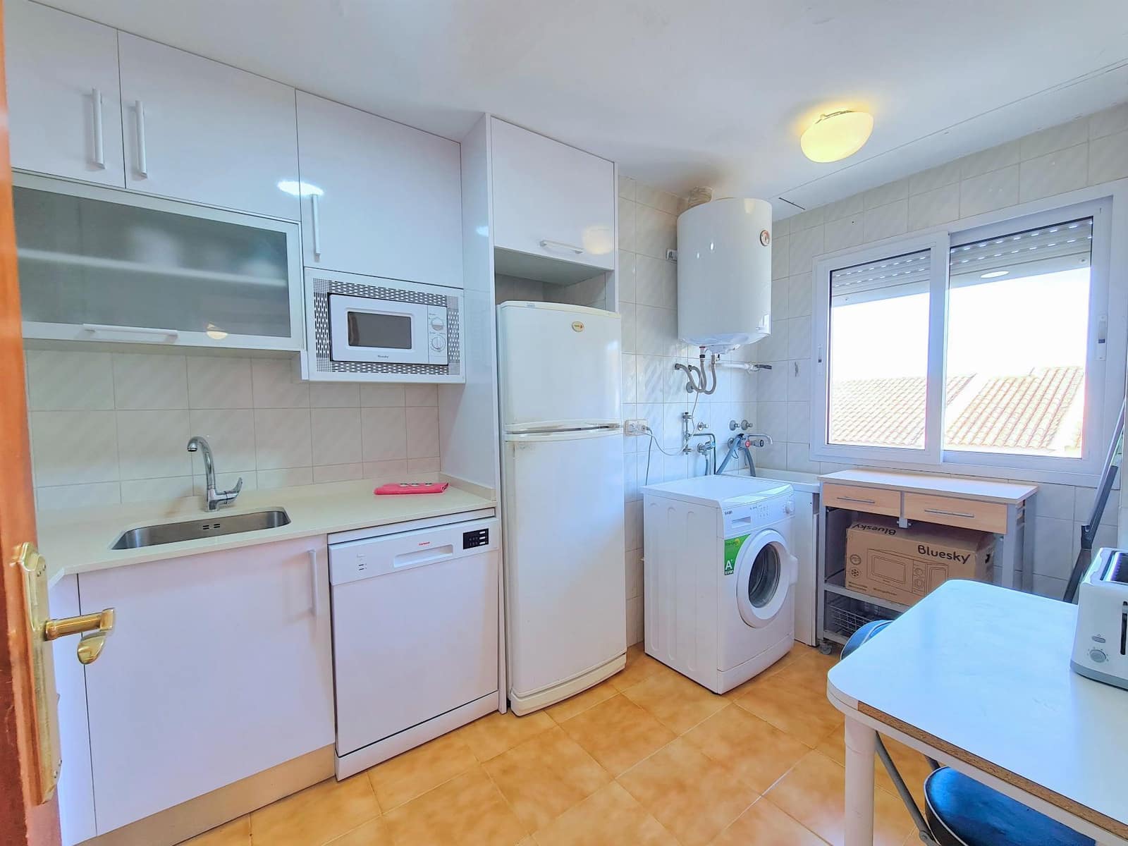 3 makuuhuone Huoneisto vuokrattavana paikassa Cabo de Palos mukana 
autotalli - 2 500 € (Ref: 9417984)