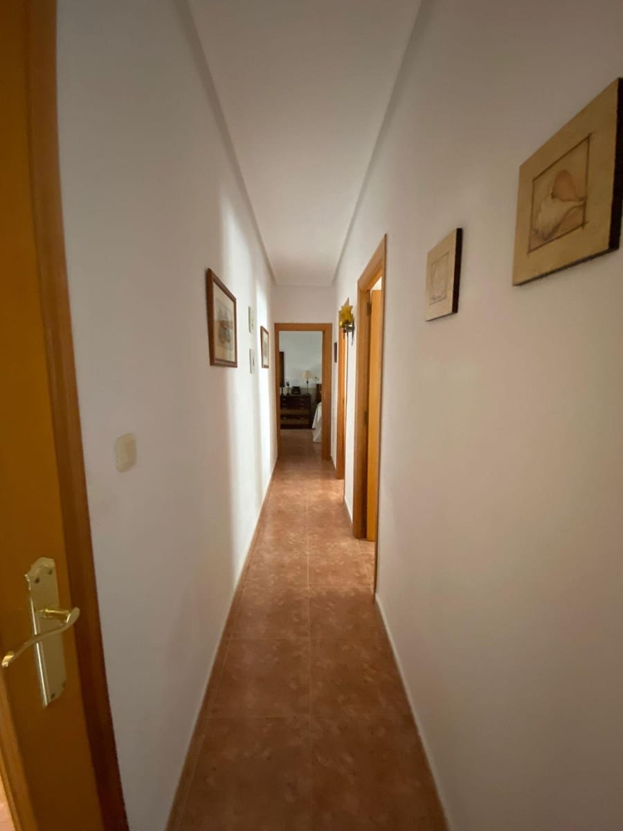 4 bedroom Villa for sale in Mar de Cristal with garage - € 290,000 (Ref: 9417986)