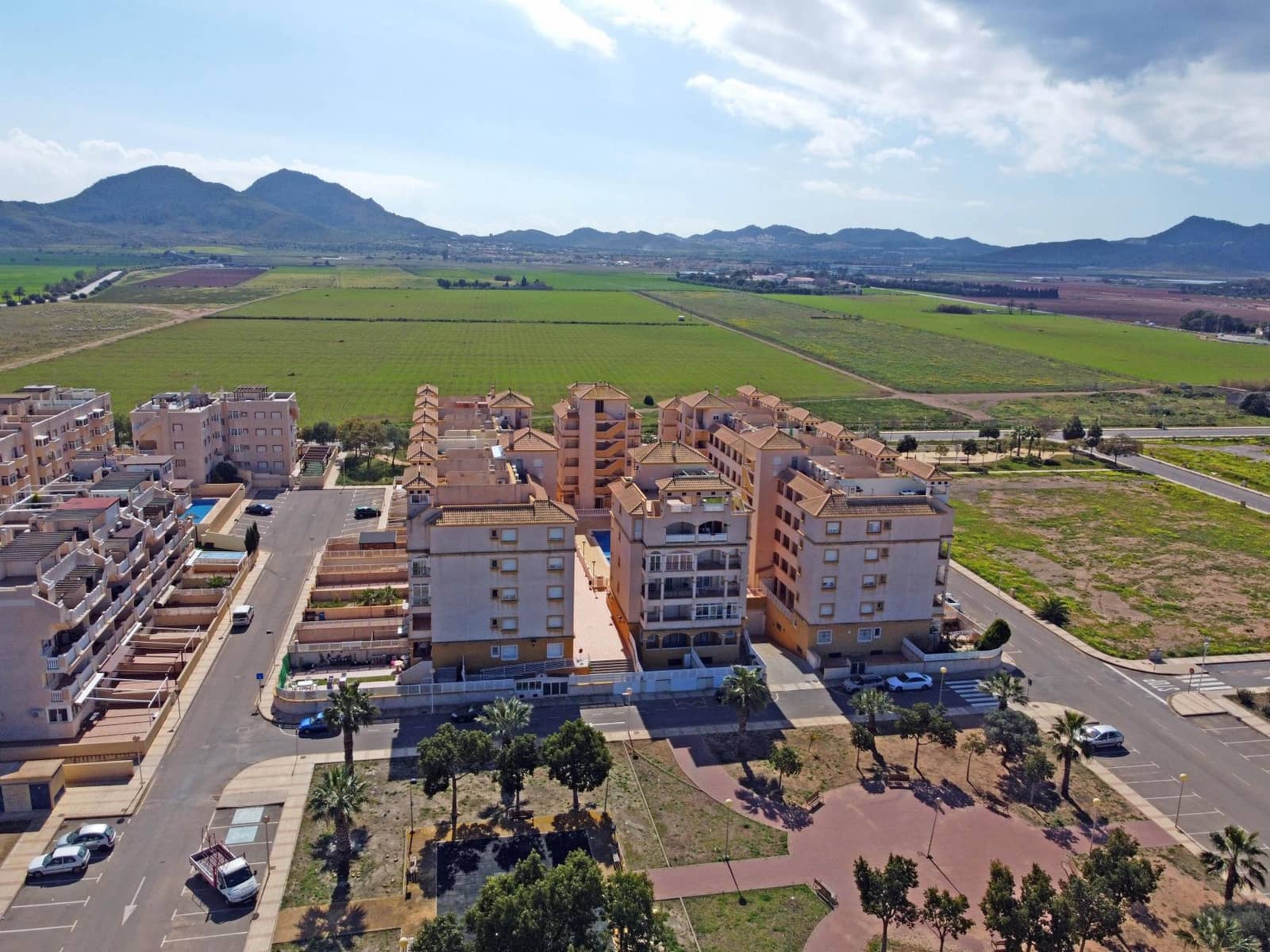 3 bedroom Apartment for rent in Mar de Cristal with pool garage - € 600 (Ref: 9417987)