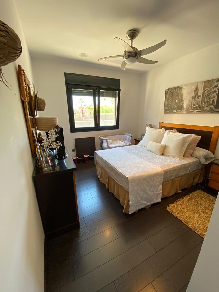 6 soverom Villa til salgs i La Manga del Mar Menor med svømmebasseng garasje - € 1 200 000 (Ref: 9562047)