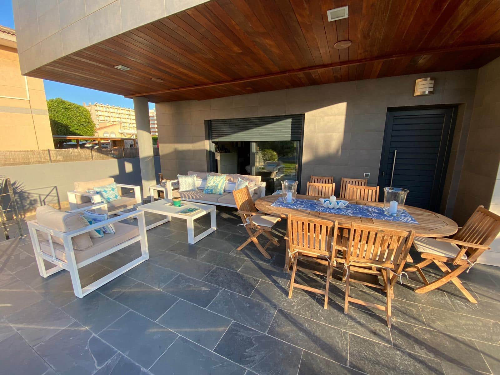 6 soverom Villa til salgs i La Manga del Mar Menor med svømmebasseng garasje - € 1 200 000 (Ref: 9562047)