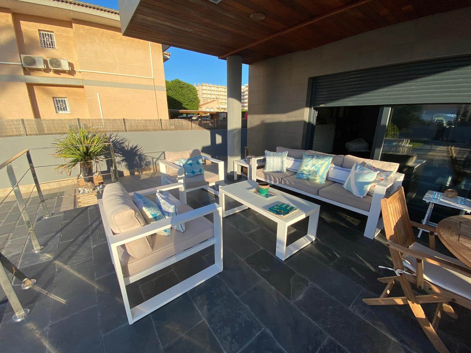 6 soverom Villa til salgs i La Manga del Mar Menor med svømmebasseng garasje - € 1 200 000 (Ref: 9562047)