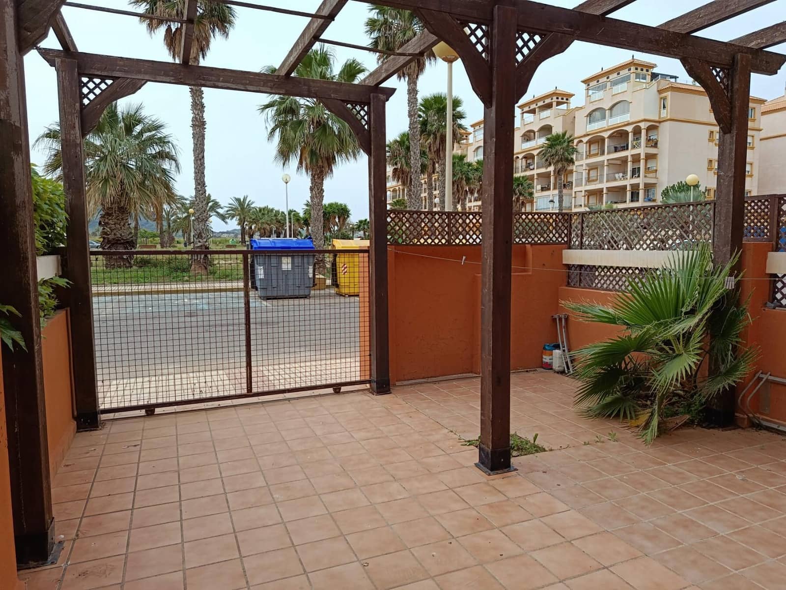 2 soverom Leilighet til leie i Mar de Cristal med svømmebasseng garasje - € 2 800 (Ref: 9789816)