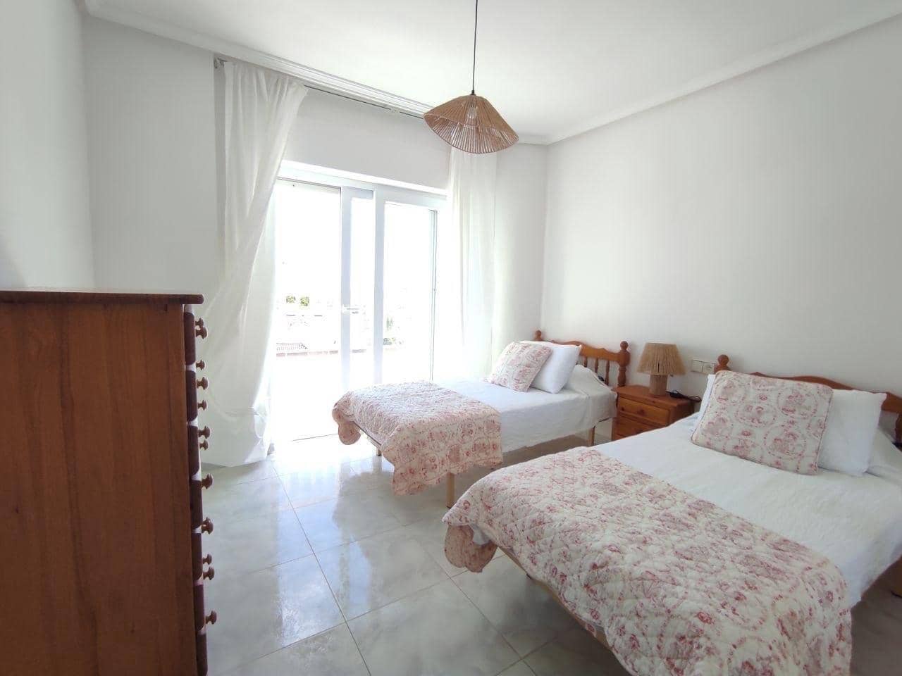2 sypialnia Apartament do wynajęcia w La Manga del Mar Menor z basenem - 4 000 € (Ref: 9805796)