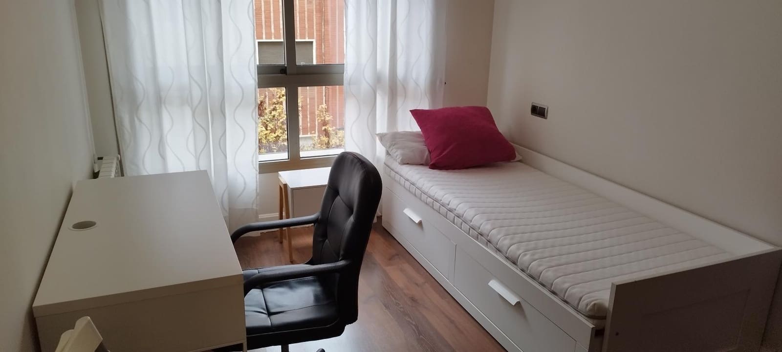 2 bedroom Apartment for rent in Cartagena - € 750 (Ref: 9861387)