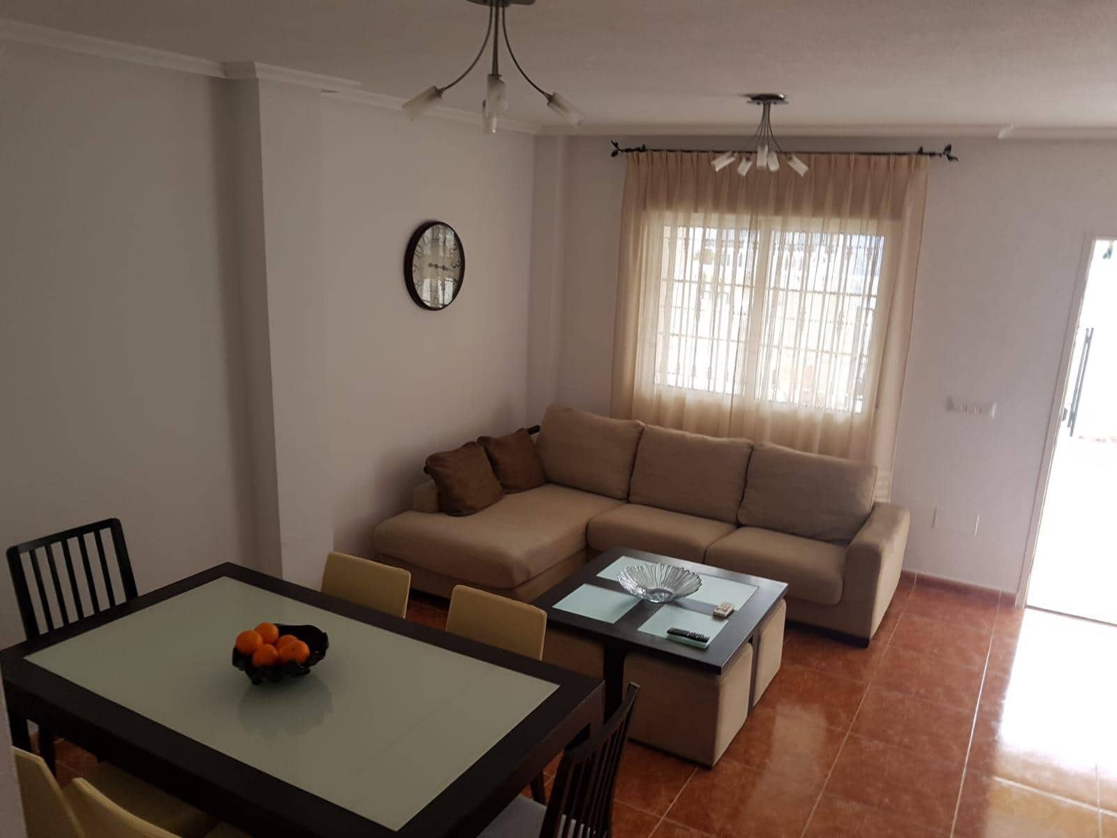 3 slaapkamer Appartement te huur in Playa Paraiso met zwembad - € 2.500 (Ref: 9912272)