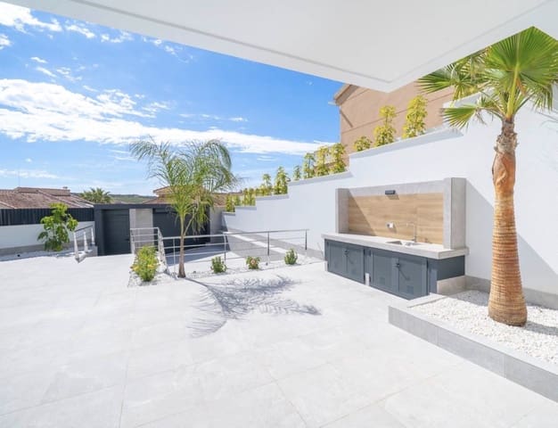 4 sovrum Villa till salu i Ciudad Quesada, Rojales med pool garage - 1 150 000 € (Ref: 10027572)