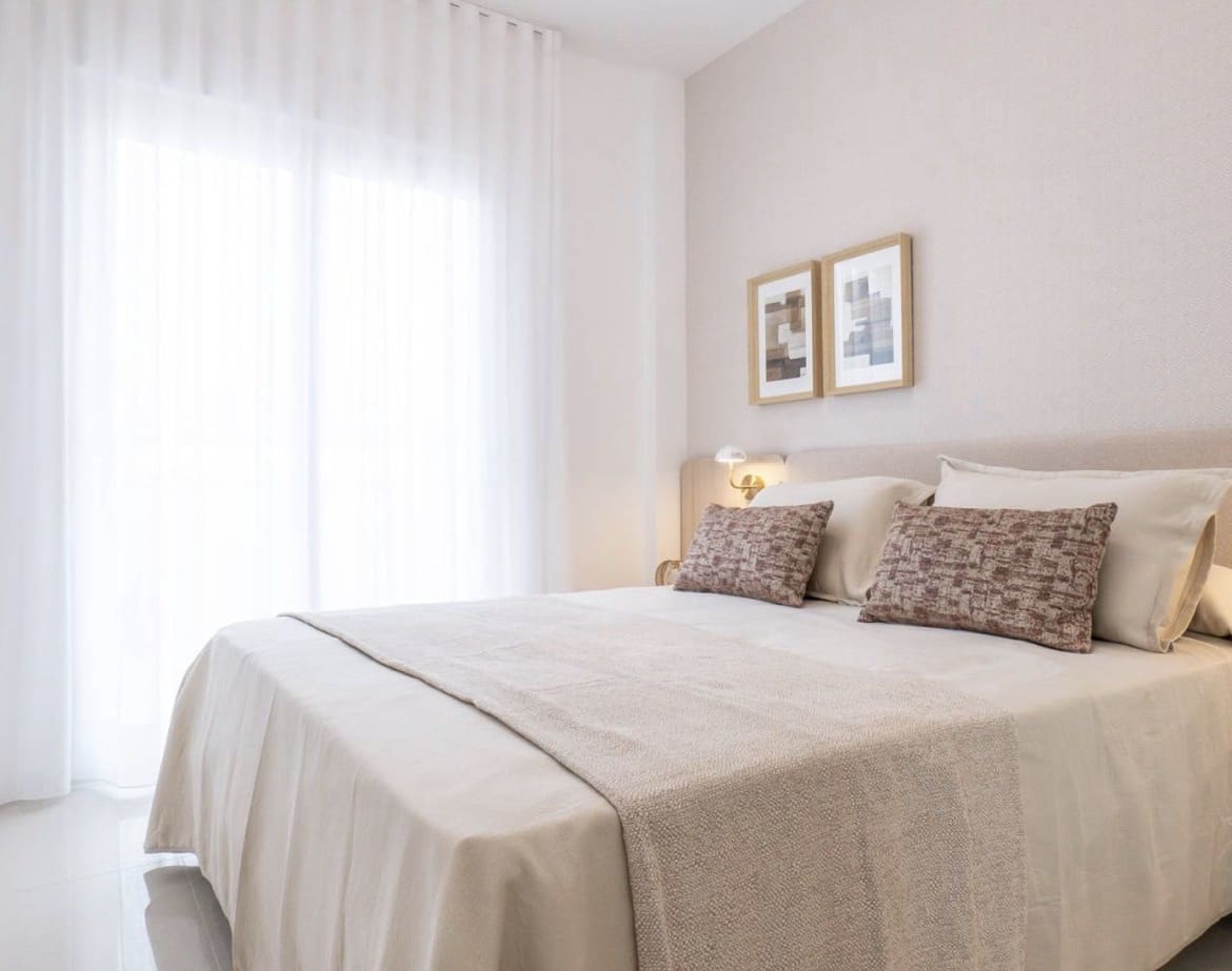 2 bedroom Apartment for sale in Ciudad Quesada with pool garage - € 310,000 (Ref: 10027592)