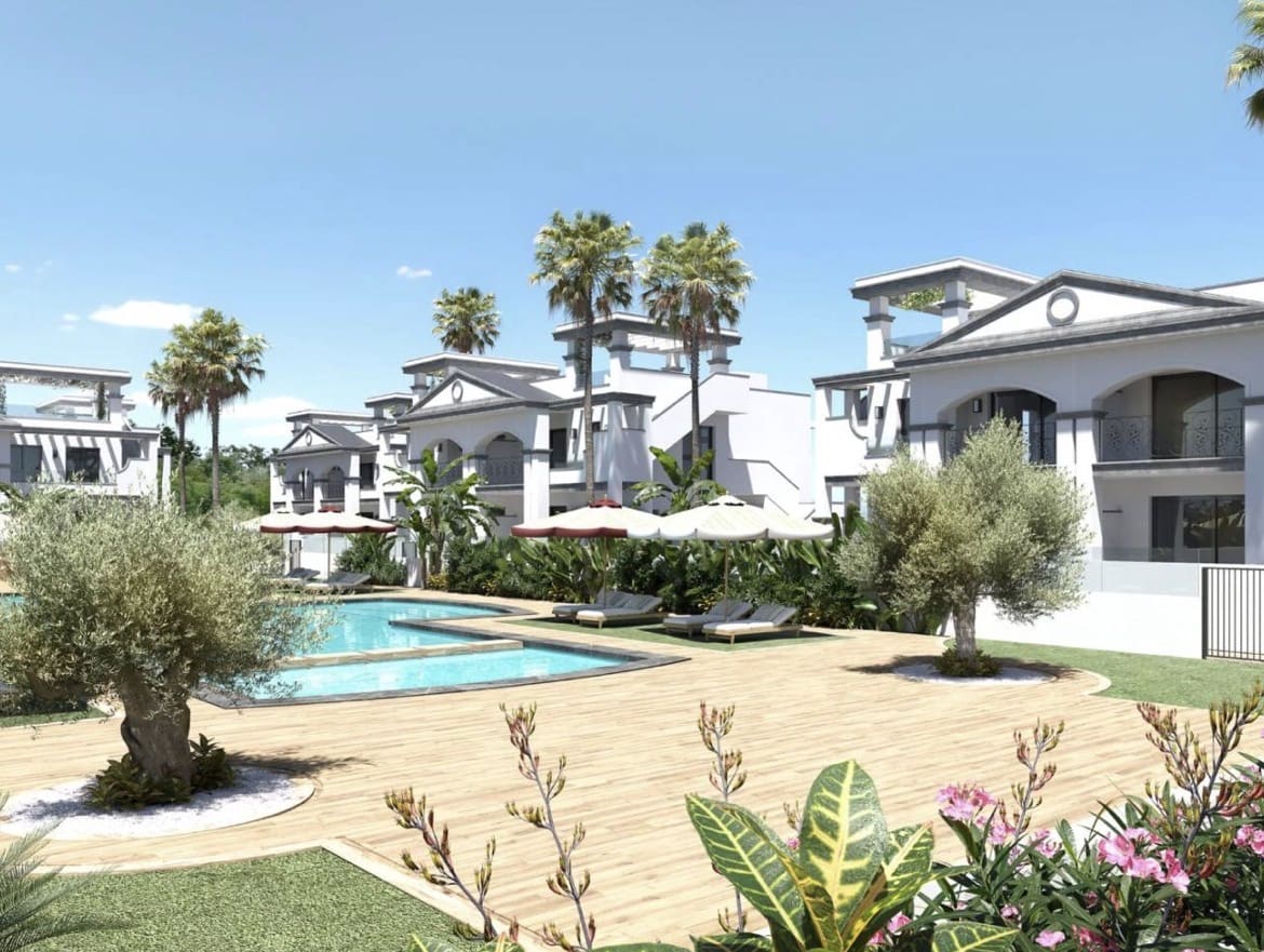 2 bedroom Apartment for sale in Ciudad Quesada with pool garage - € 310,000 (Ref: 10027592)