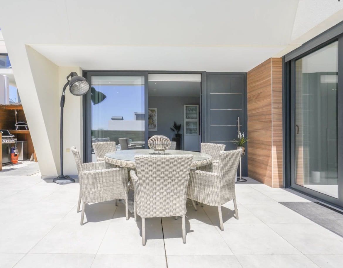 4 camera da letto Villa in vendita in Benijofar con piscina garage - 690.000 € (Rif: 10031365)