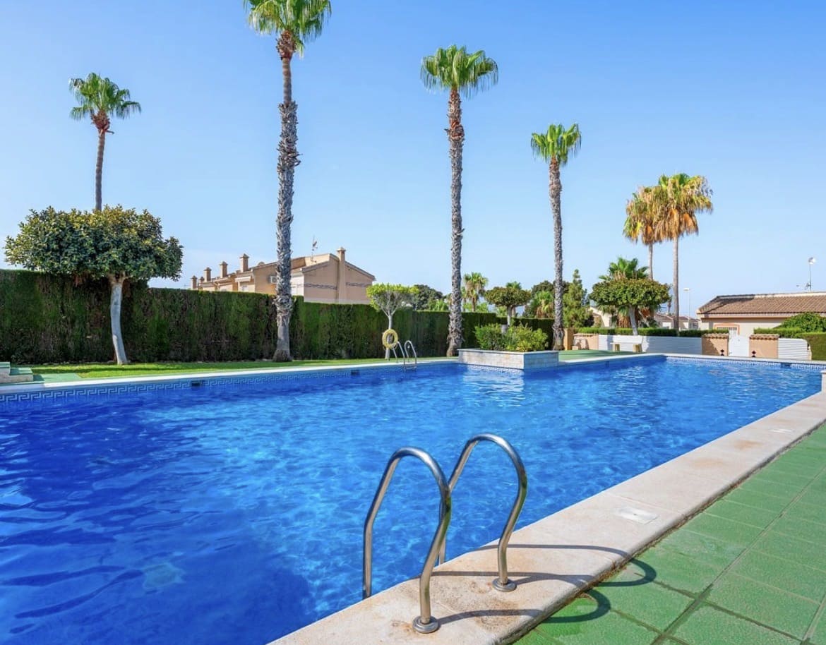 2 Zimmer Haus zu verkaufen in Ciudad Quesada mit Pool - 185.000 € (Ref: 10033320)