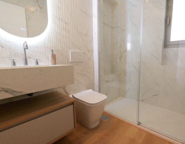 1 quarto Apartamento para venda em La Manga del Mar Menor com piscina garagem - 333 000 € (Ref: 10034801)