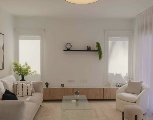 3 Zimmer Villa zu verkaufen in Los Alcázares mit Pool Garage - 479.951 € (Ref: 10034804)
