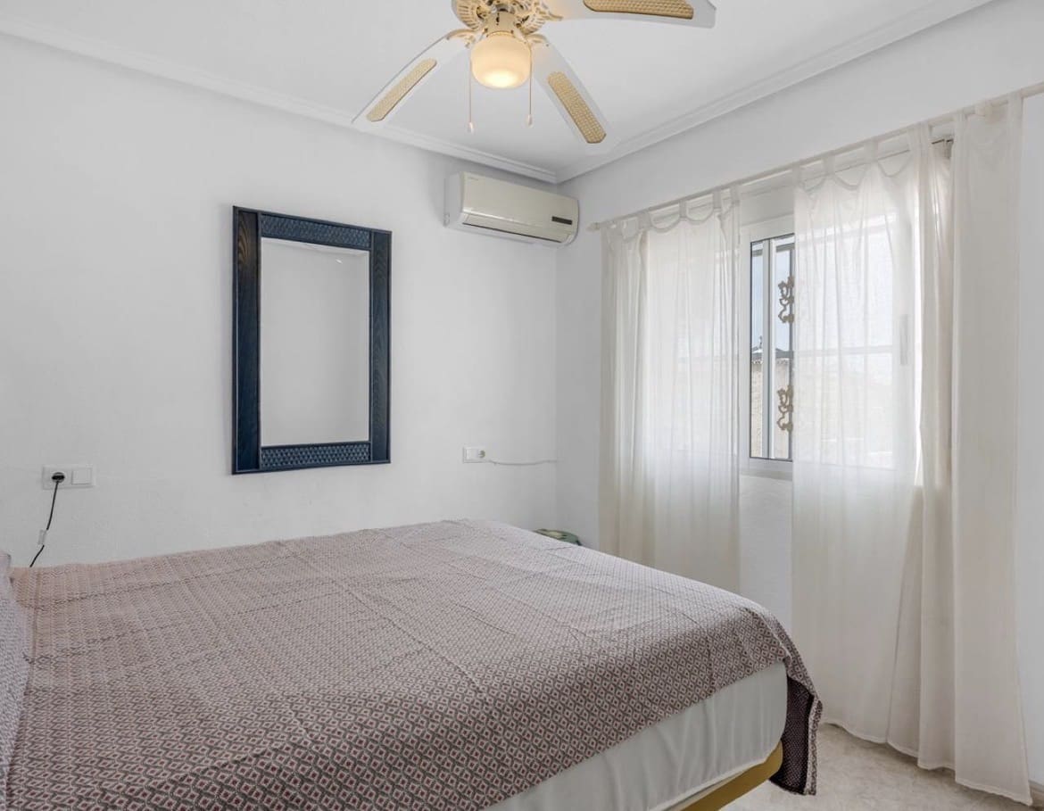 3 bedroom Townhouse for sale in Ciudad Quesada with pool garage - € 209,000 (Ref: 10038537)