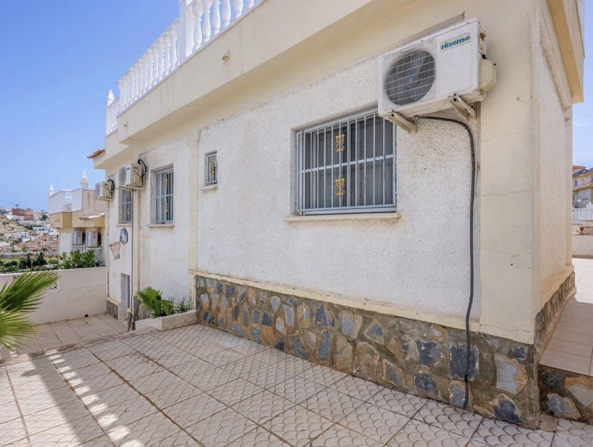 3 bedroom Townhouse for sale in Ciudad Quesada with pool garage - € 209,000 (Ref: 10038537)