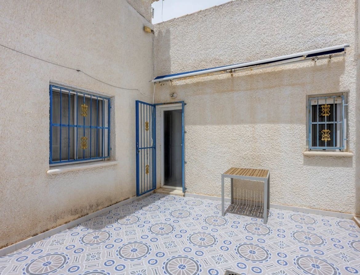 3 bedroom Townhouse for sale in Ciudad Quesada with pool garage - € 209,000 (Ref: 10038537)