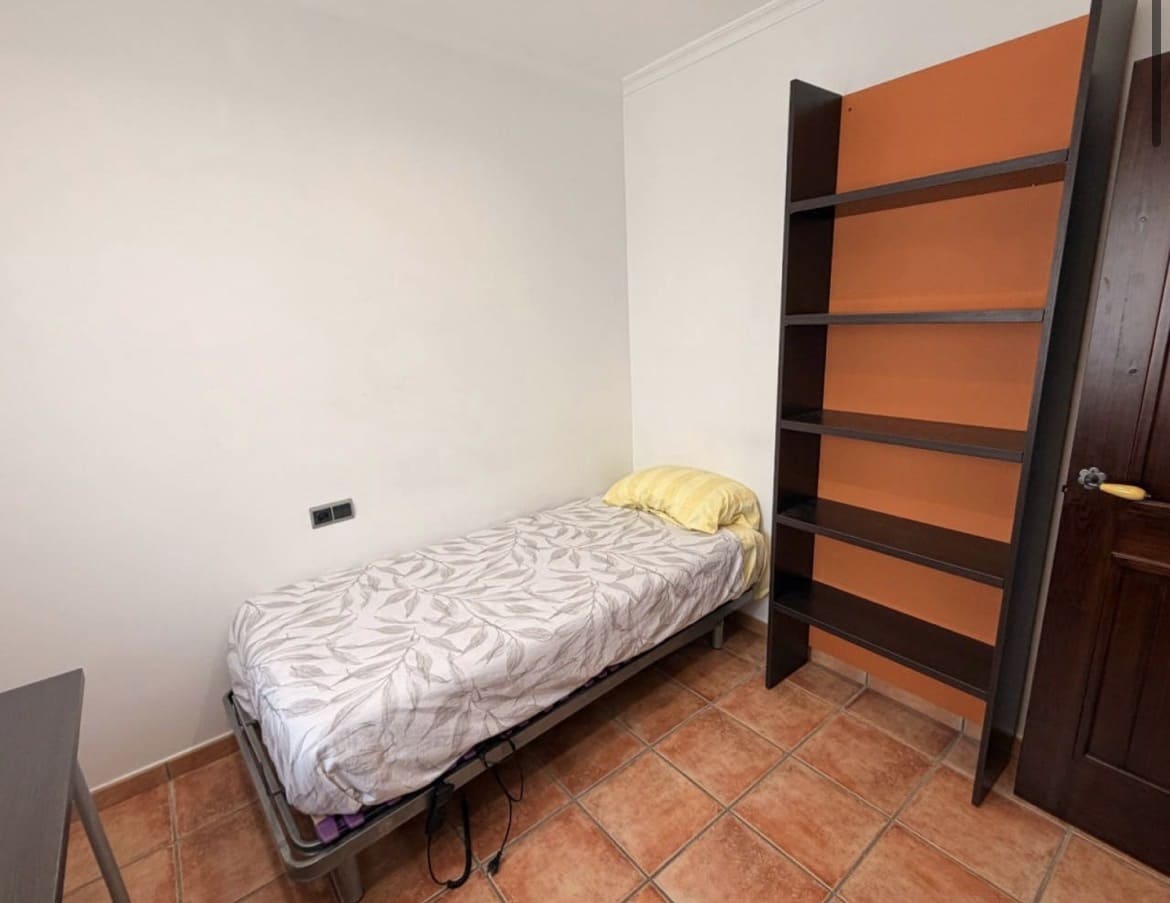 3 bedroom Townhouse for sale in Catral with pool garage - € 215,000 (Ref: 10038539)