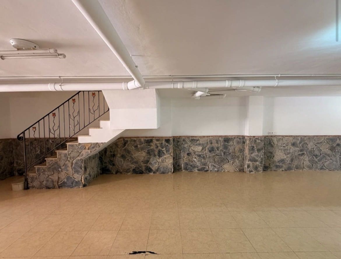 3 bedroom Townhouse for sale in Catral with pool garage - € 215,000 (Ref: 10038539)